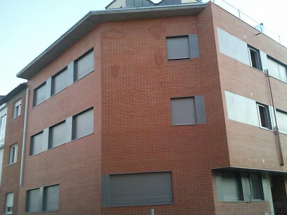 Carpintería metálica fabricada e instalada en Zamora